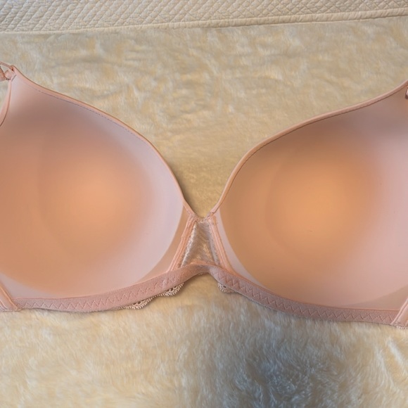Victoria’s Secret pink Angels bra 36DD - Picture 5 of 7